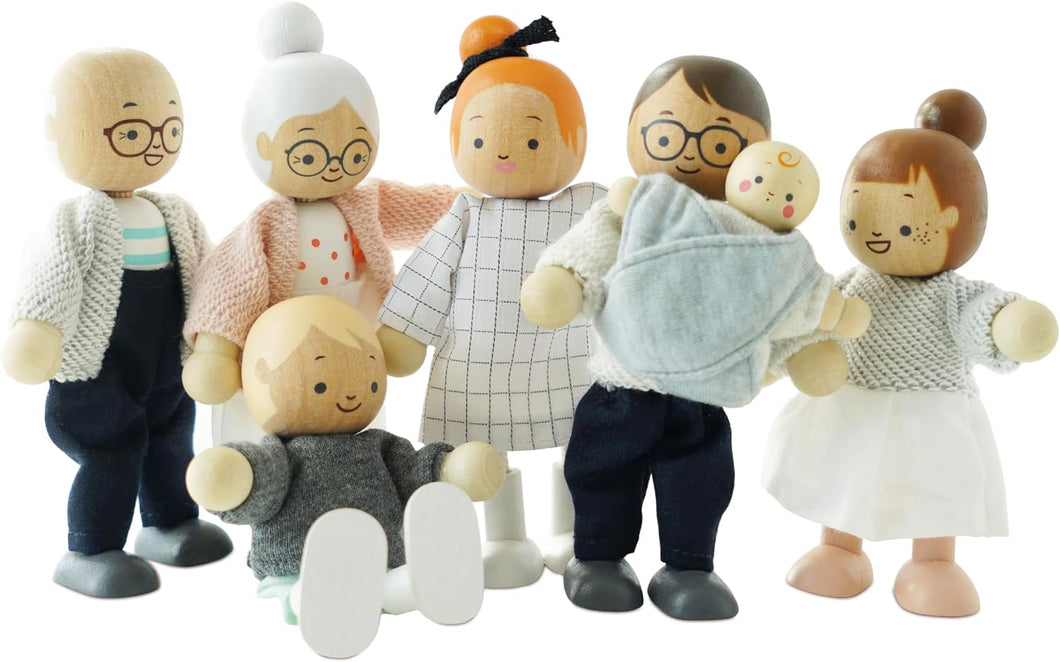 Le Toy Van Dolls Dolly Family Set of Seven Trusty Toys