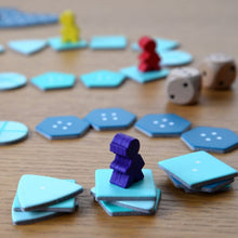 Load image into Gallery viewer, Oink Games - Deep Sea Adventure Board &amp; Dice Game for Adults and Children