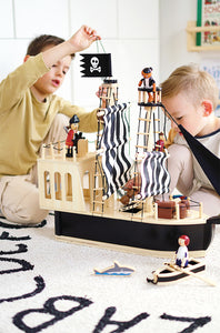 Small Foot - Toy Boats - Pirate Ship
