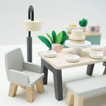 Load image into Gallery viewer, Le Toy Van - Doll&#39;s House Accessories - Dining Room