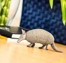 Load image into Gallery viewer, Safari Ltd Armadillo Miniature