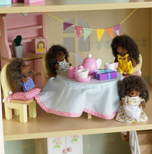 Load image into Gallery viewer, Le Toy Van Daisylane Drawing Room