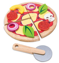 Load image into Gallery viewer, Le Toy Van Pizza and Toppings